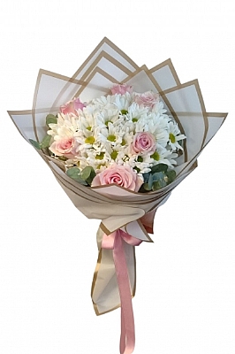 Gller Ve Papatya Buketi